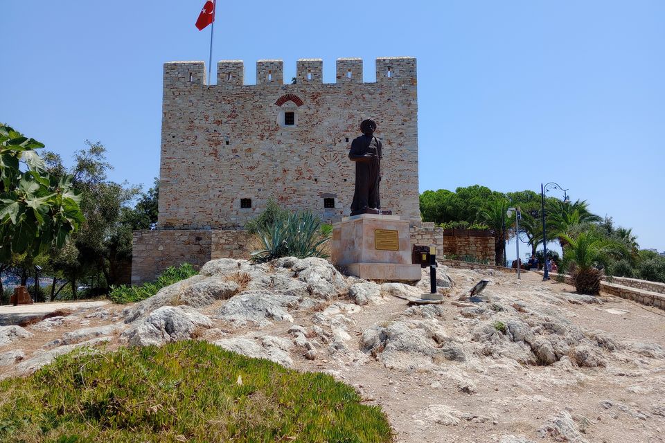 Pigeon Island and its Byzantine castle, Kusadasi