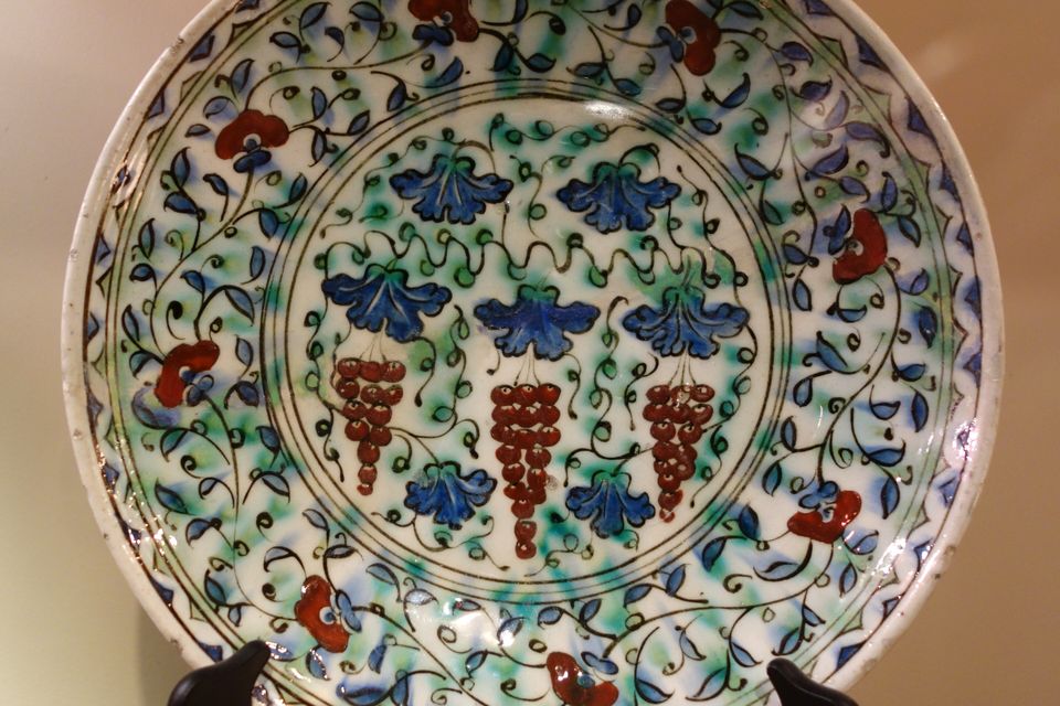 Hand-painted Turkish ceramics
